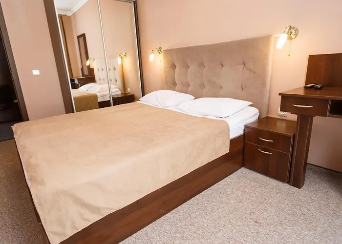 Hotel 18 Львів